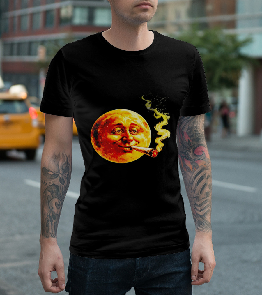Moon Face Smoking Weed Blunt Lunar Smokers Club T-Shirt