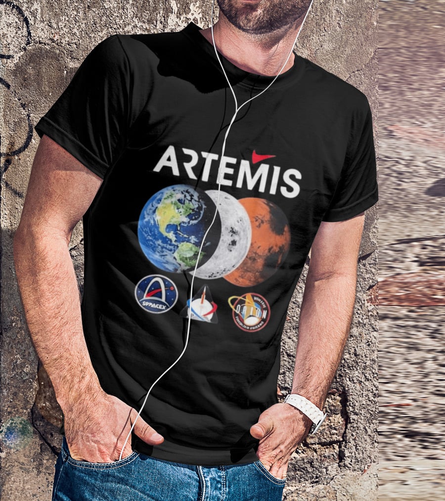 Artemis SpaceX Orion Mission Moon Earth Mars T-Shirt