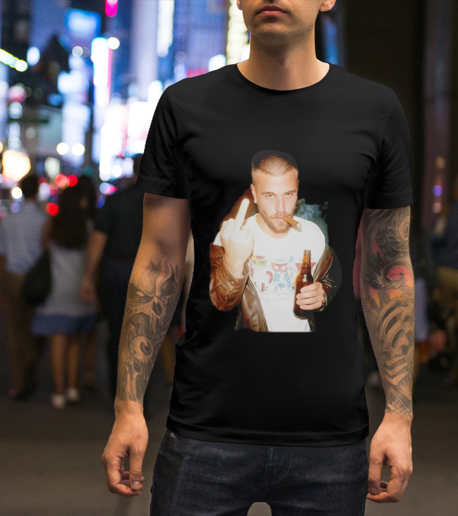 Justin Bieber Middle Finger Music Lovers T-Shirt