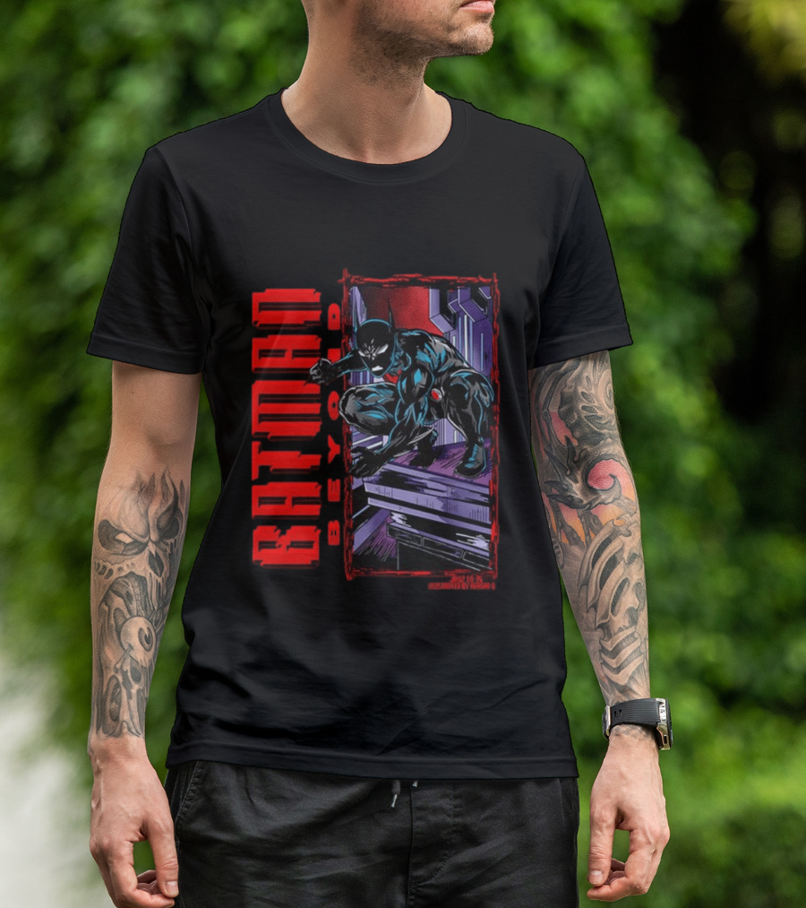 Batman Beyond Combat Readiness Stance Dynamic Gotham City Scene T-Shirt