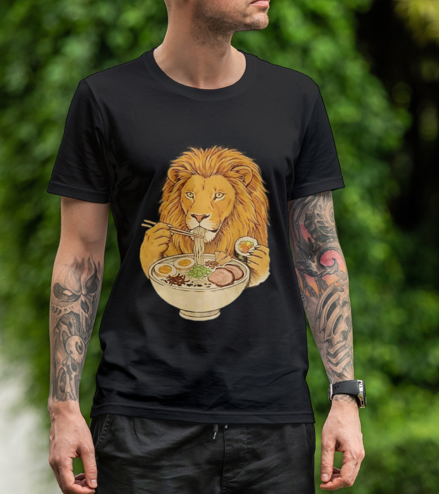 King Lion Eating Ramen Noodles With Sushi Meme T-Shirt