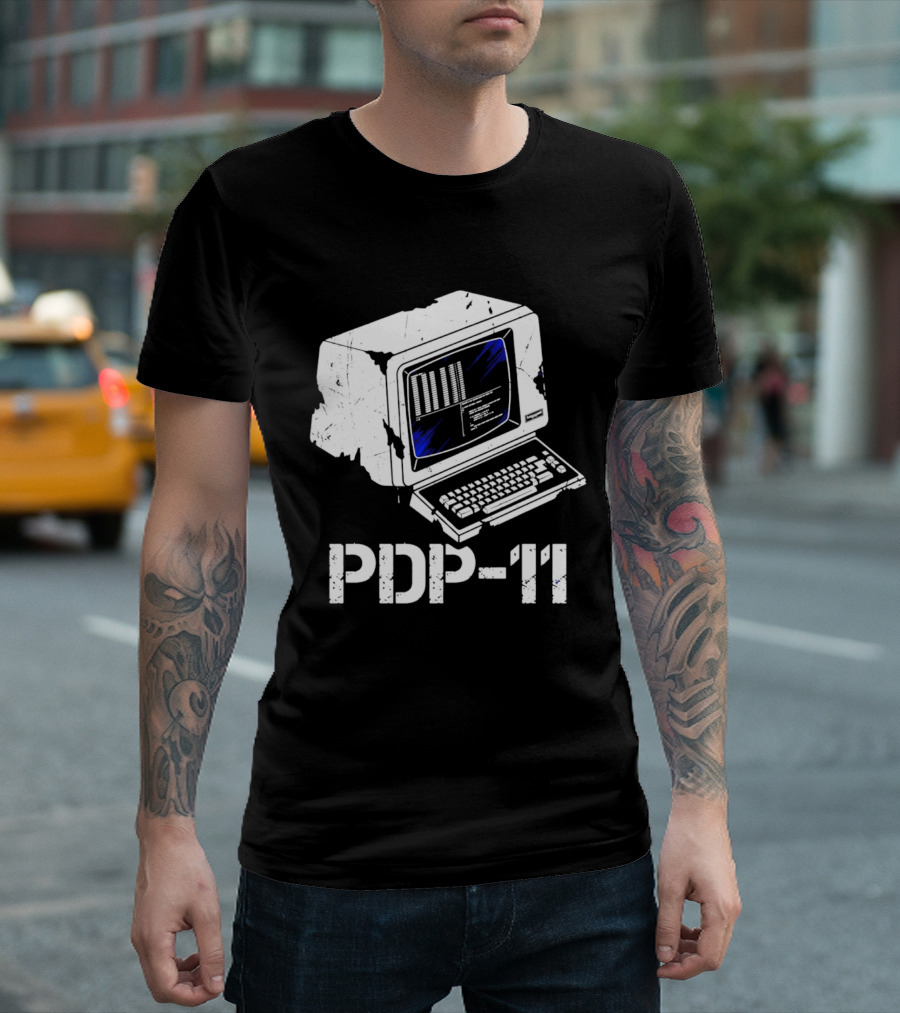 PDP 11 Vintage Computer Terminal Retro Distressed T-Shirt