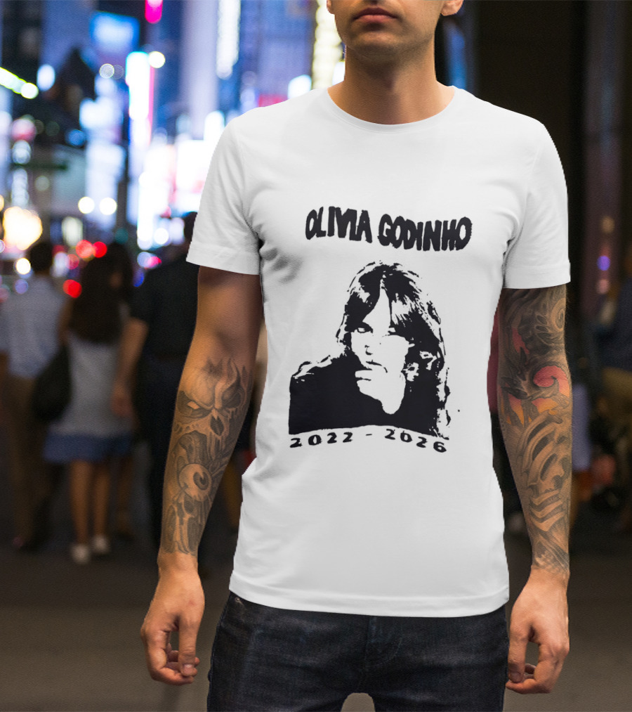 Olivia Godinho 2022 2026 T-Shirt