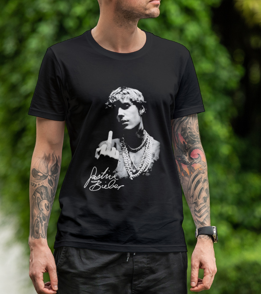 Justin Bieber Middle Finger Gesture T-Shirt