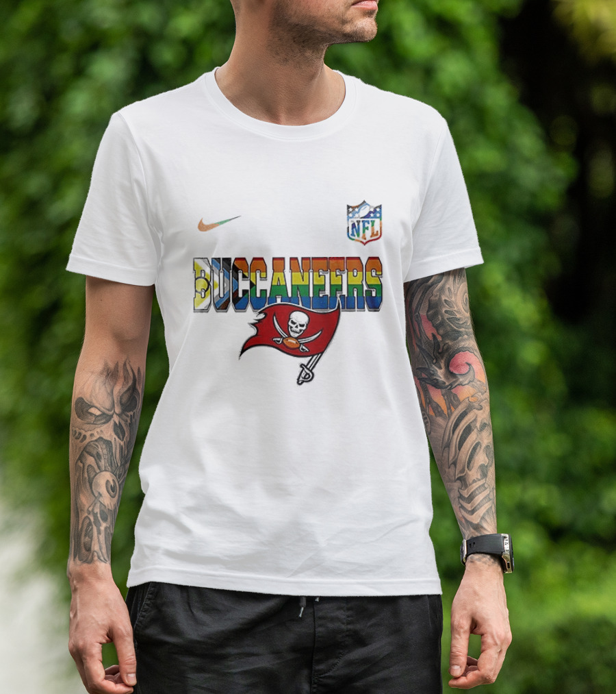 Tampa Bay Buccaneers Pride Peanuts Snoopy Collaboration Nike NFL T-Shirt