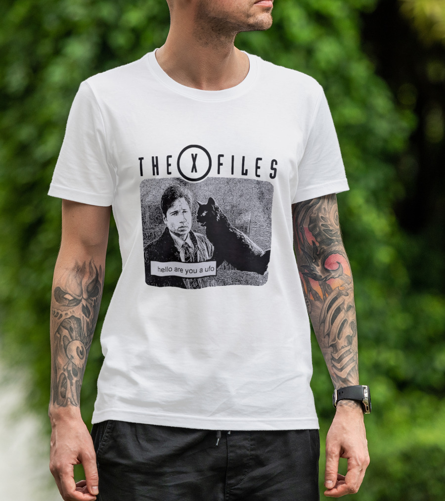 The X Files Hello Are You A UFO Mulder Black Cat T-Shirt