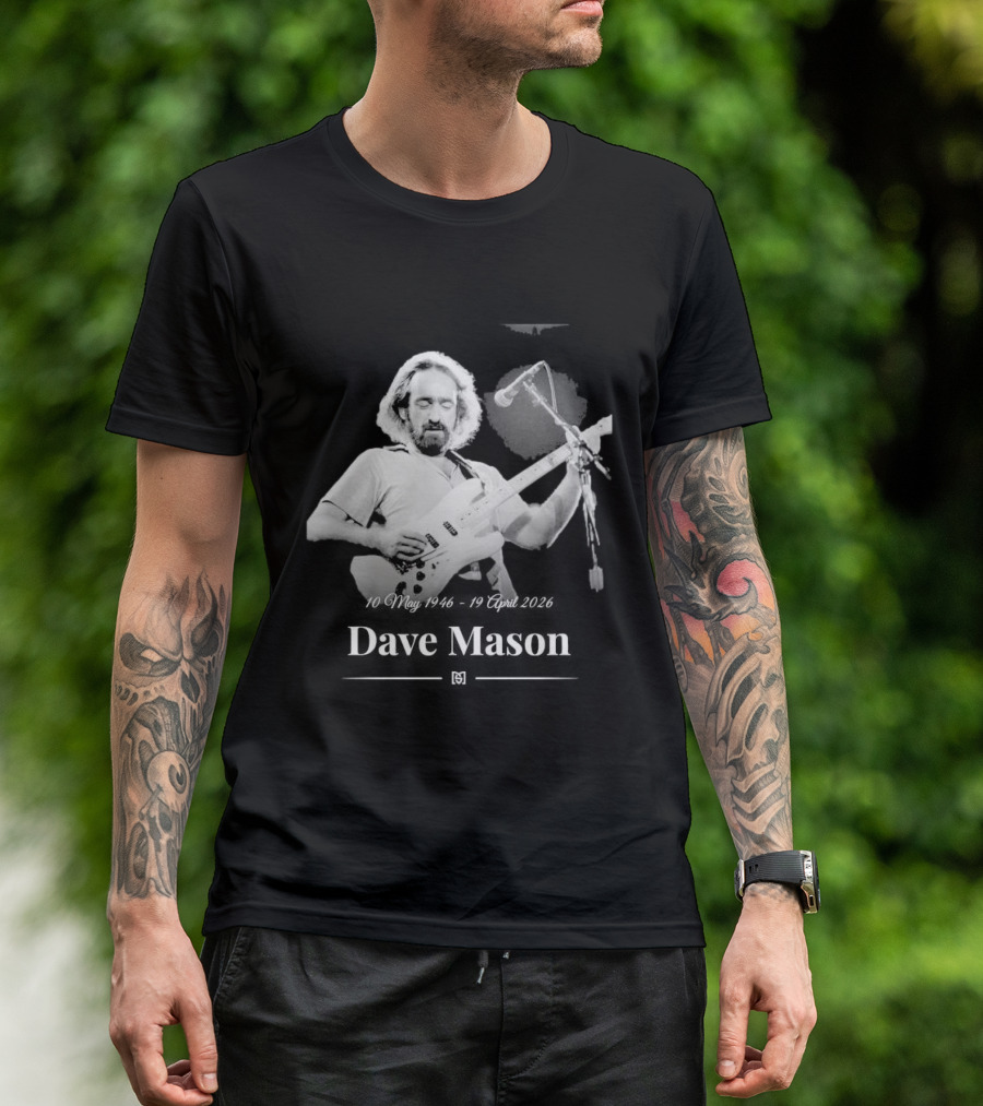Dave Mason May 10 1946 April 19 2026 Guitar Performance Anniversary T-Shirt