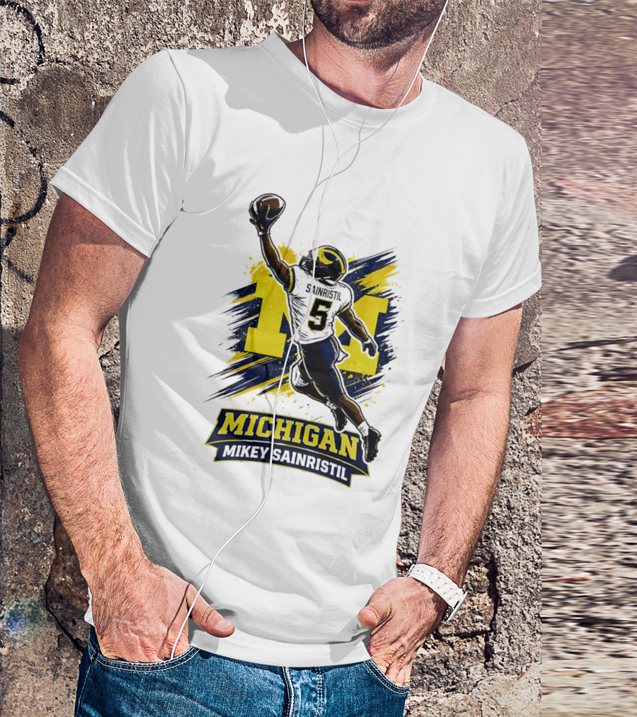 Michigan Mikey Sainristil Catching Football Wolverines Player T-Shirt