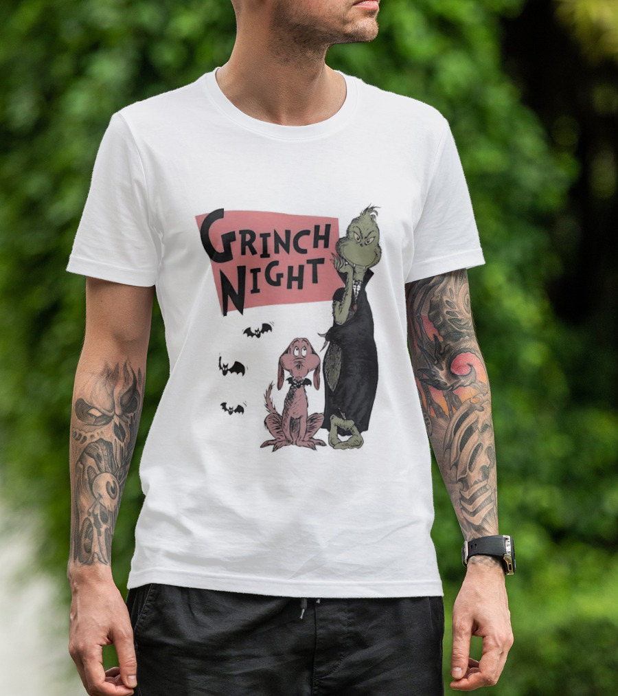 Grinch And Max Halloween Night Spooky Scene T-Shirt