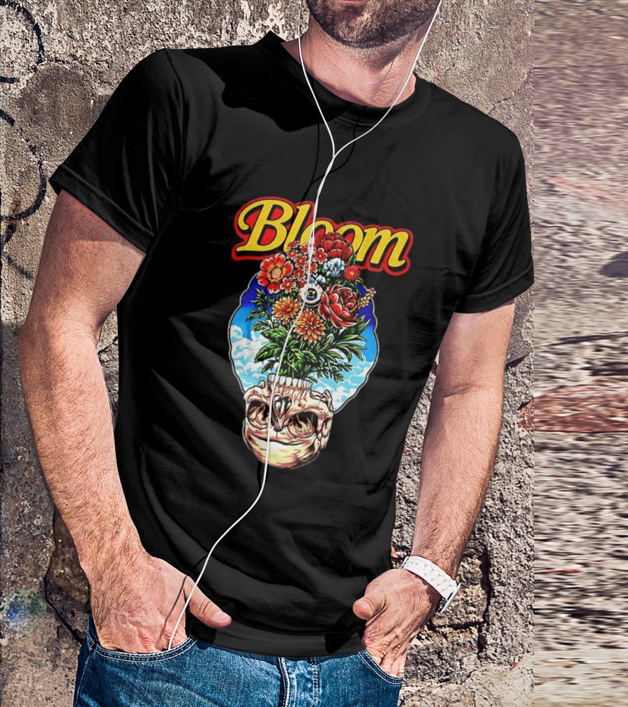 Bloom Skulls And Flowers Summer Classic Vibrant Floral Eyeball T-Shirt