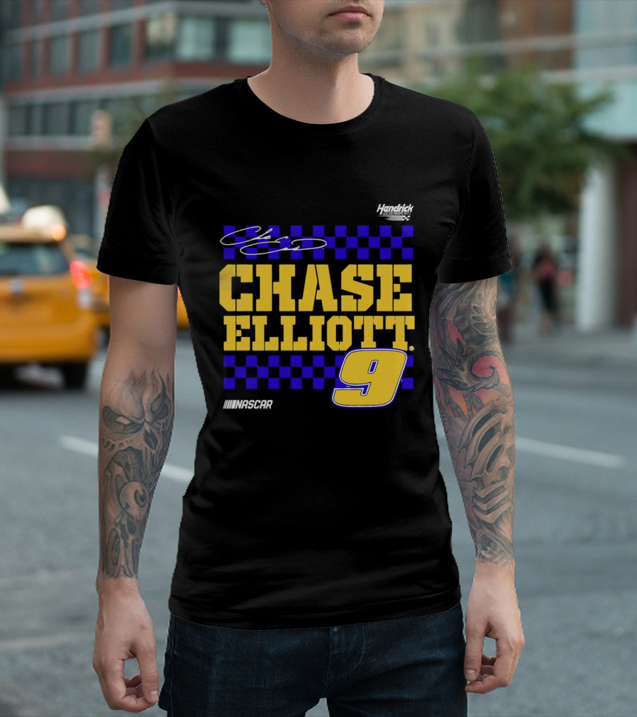 Chase Elliott 9 NASCAR Hendrick Motorsports Vive La Fete Autographed T-Shirt
