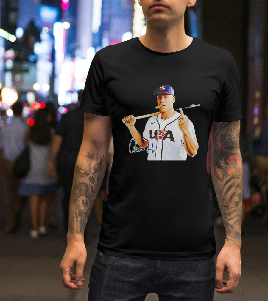 Aaron Judge USA World Baseball Smoking Middle Finger Gesture Iconic Sports Symbolism T-Shirt