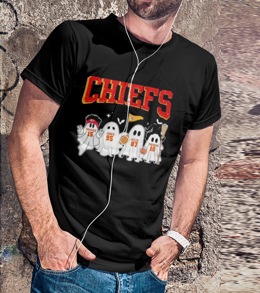 Kansas City Chiefs Halloween Mahomes Jones Kelce Pacheco Ghosts T-Shirt