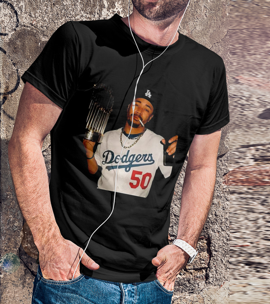 Mookie Betts Dodgers 2025 World Series Champions Celebration Smoking Topps T-Shirt