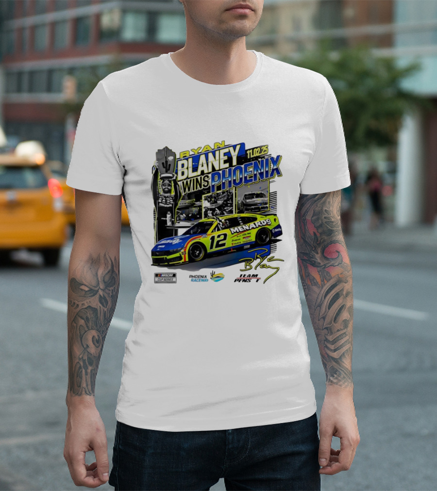 Ryan Blaney Wins Phoenix 11.02.25 NASCAR Cup Series Menards 12 Car Championship Race Phoenix Raceway T-Shirt