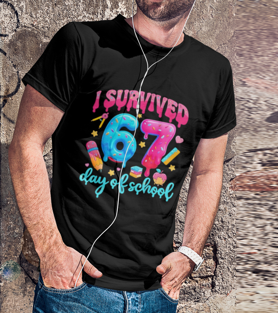 I Survived 67 Days Of School Pencil Cupcake Book Stars Hearts T-Shirt