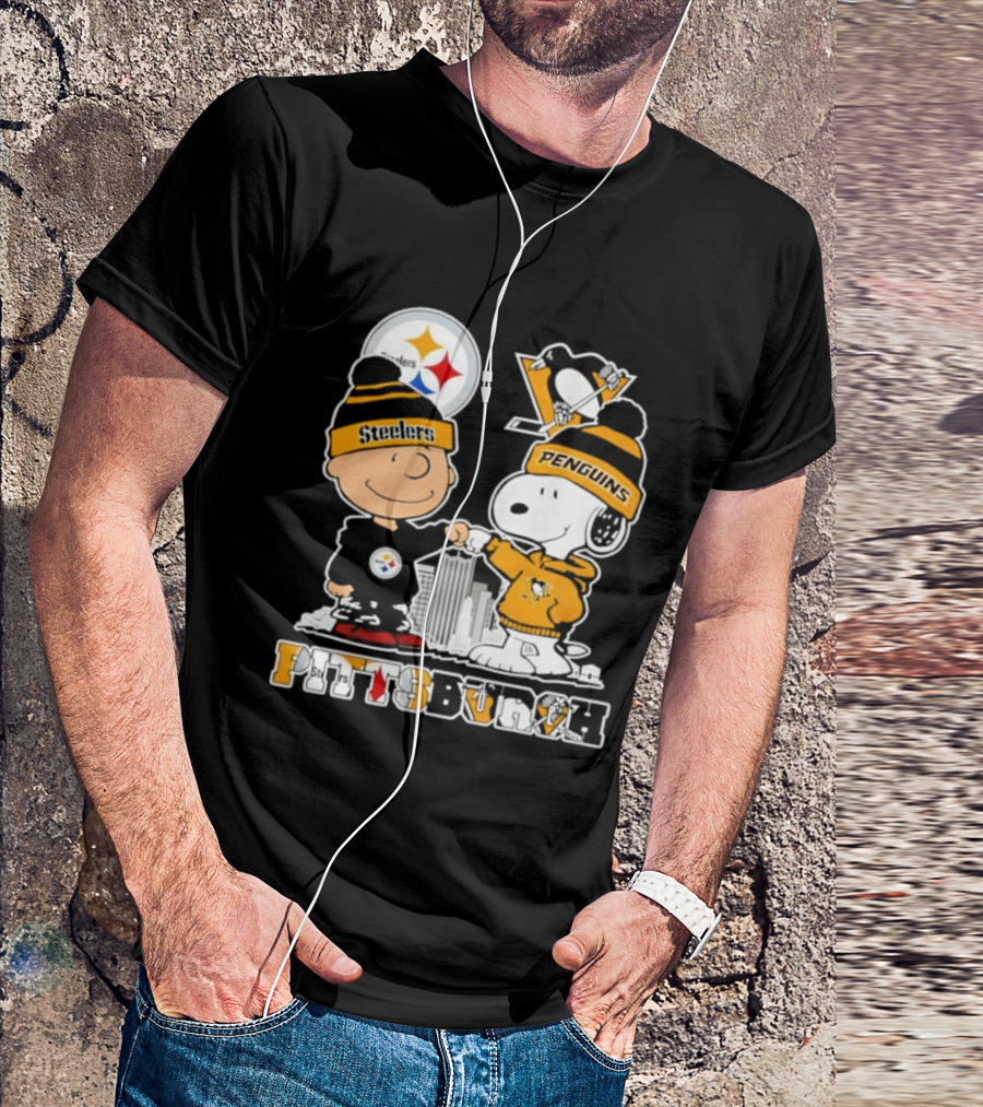 Pittsburgh Steelers Penguins Snoopy Charlie Brown Commemorative Sports Fan Graphic T-Shirt