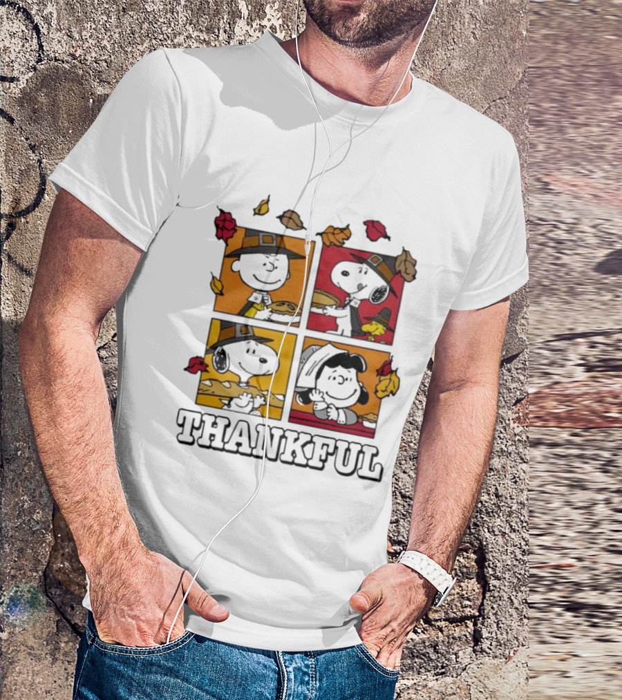Snoopy Pilgrim Thanksgiving Thankful Leaves And Pie T-Shirt