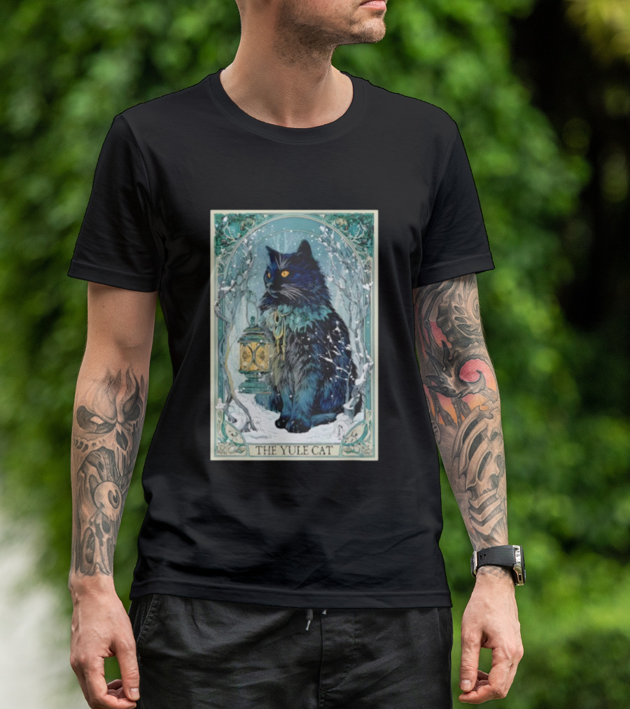 Creepmas Vintage The Yule Cat Tarot Card Lantern Snowy Dark Christmas T-Shirt