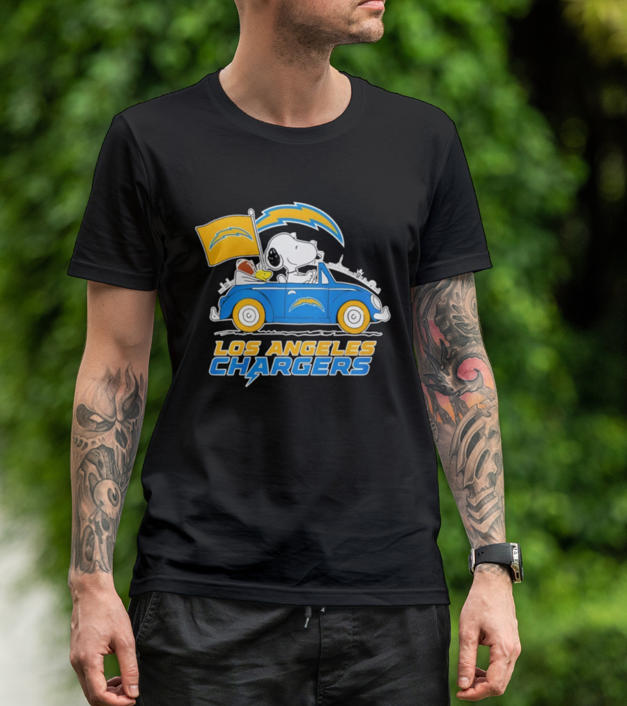 Los Angeles Chargers Snoopy Woodstock Driving Car Peanuts NFL Logo T-Shirt