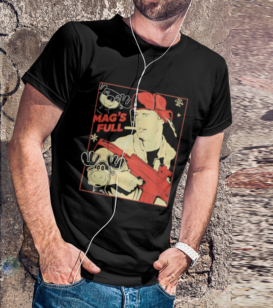 Mags Full Randy Quaid With Moose And Snowflakes T-Shirt