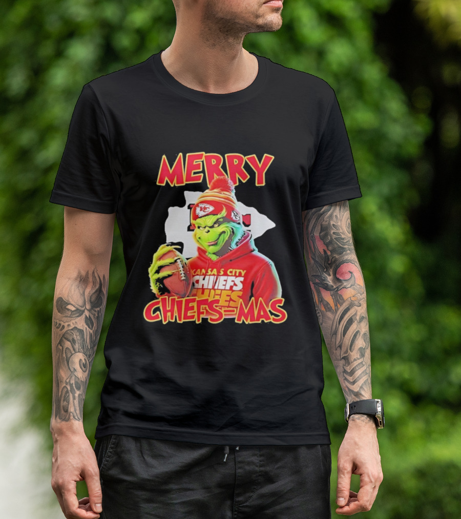 Merry Chiefsmas Grinch Kansas City Chiefs Football T-Shirt