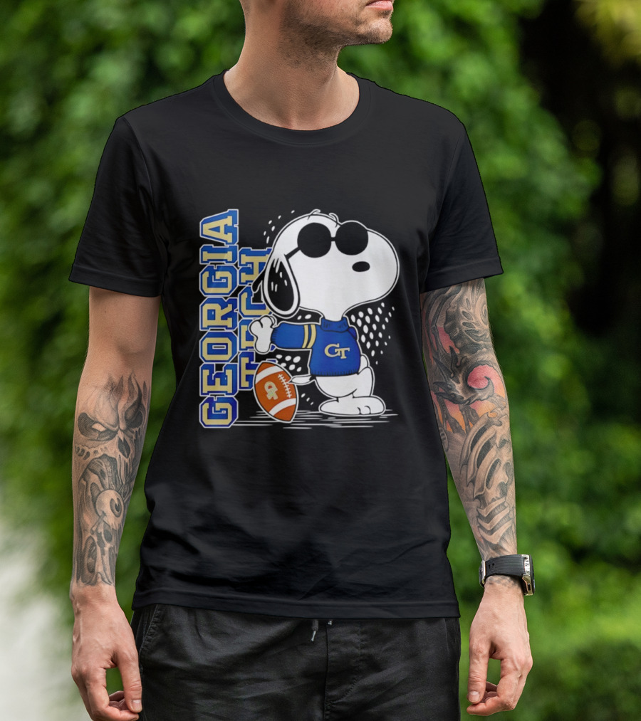 Snoopy Joe Cool With Georgia Tech GT Yellow Jackets Football T-Shirt