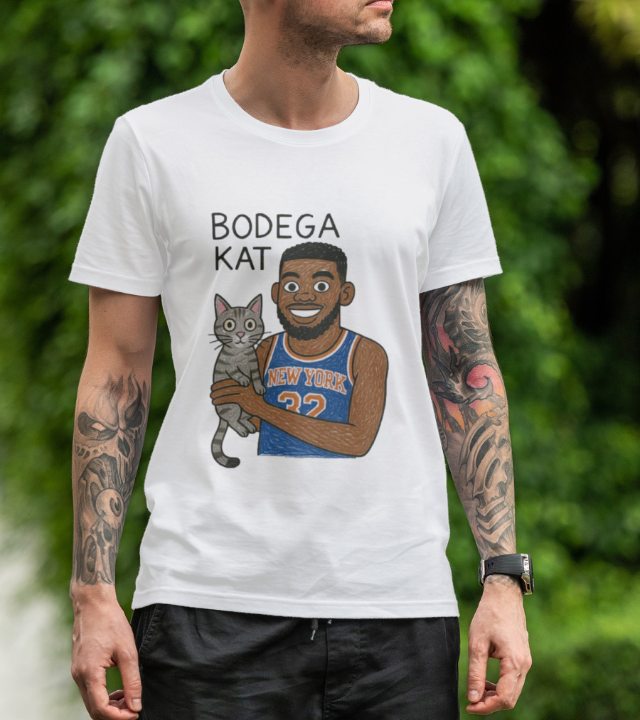 Bodega Kat New York 32 Basketball Fan Art T-Shirt