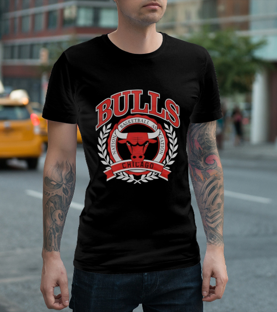 Chicago Bulls Crest National Basketball Association Retro Emblem T-Shirt