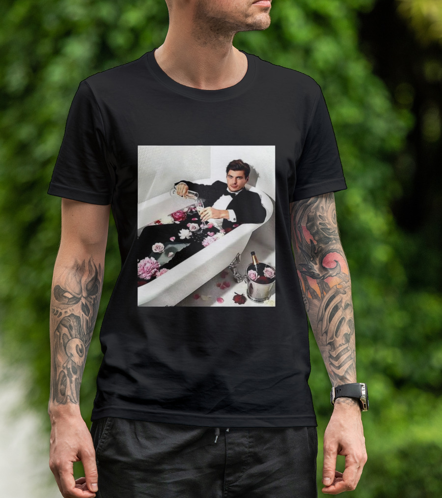 Max Verstappen Oracle Red Bull F1 Elegant Tuxedo Bathtub Roses T-Shirt