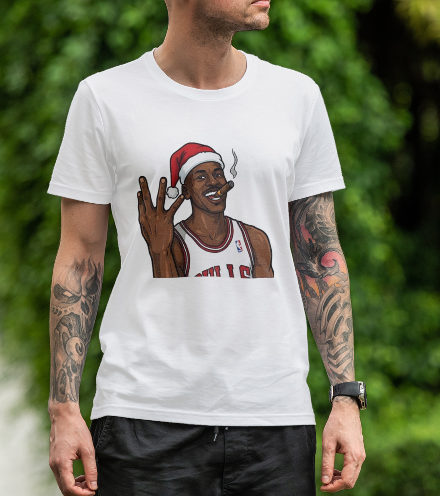 Michael Jordan Chicago Bulls Christmas Smoking Cigar Santa Hat T-Shirt