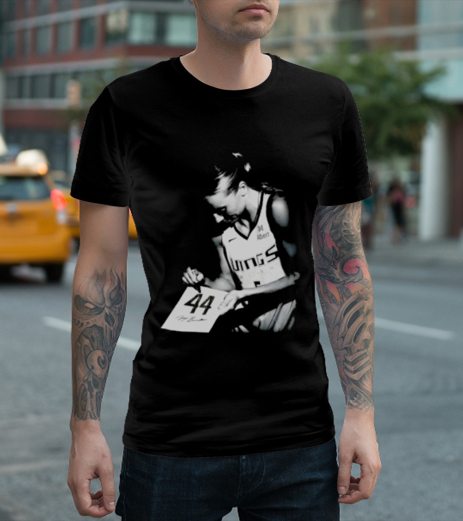 Paige Bueckers 44 Dallas Wings Basketball Women's Team Jersey T-Shirt