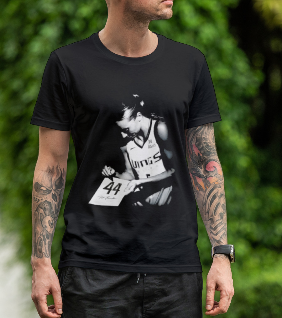 Paige Bueckers 44 Dallas Wings Basketball Women's Team Jersey T-Shirt