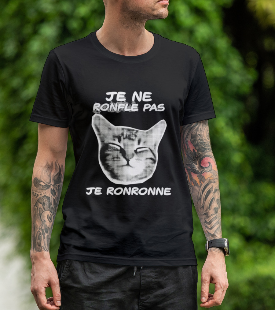Je Ne Ronfle Pas Je Ronronne Cat T-Shirt