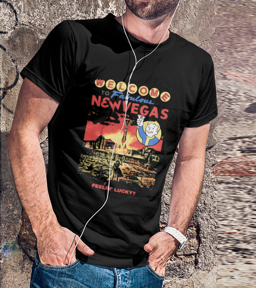 Welcome To Fabulous New Vegas Feeling Lucky Vintage Style Retro Gaming T-Shirt