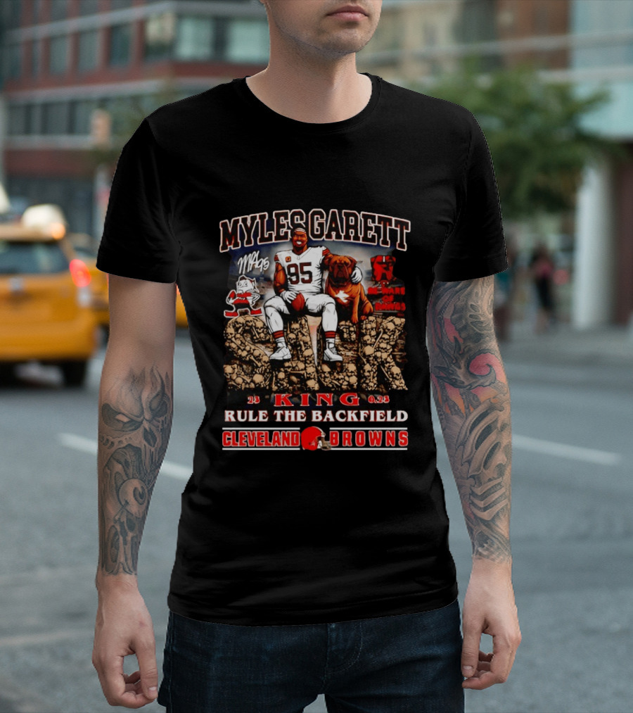 Myles Garrett King Rule The Backfield Cleveland Browns T-Shirt