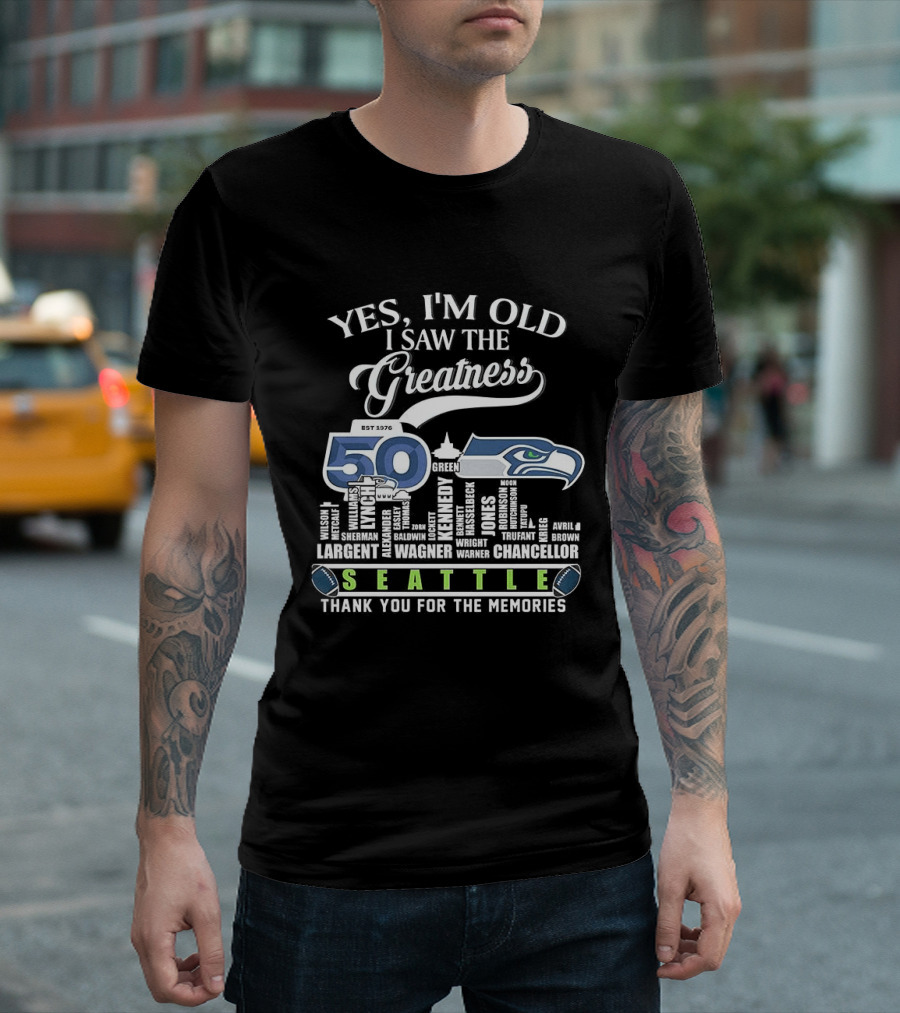 Seattle Seahawks 50th Anniversary Yes I'm Old I Saw The Greatness Skyline Thank You For The Memories T-Shirt