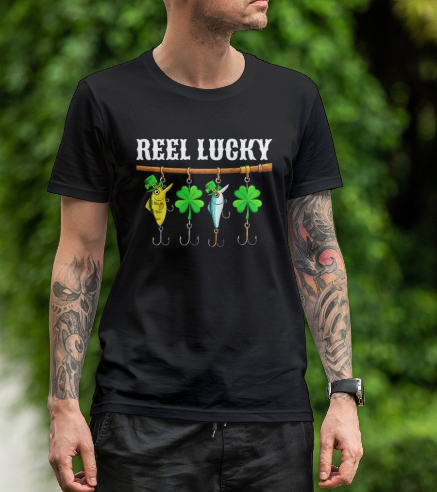 Reel Lucky St Patrick's Day Fishing Shamrock Hooks T-Shirt