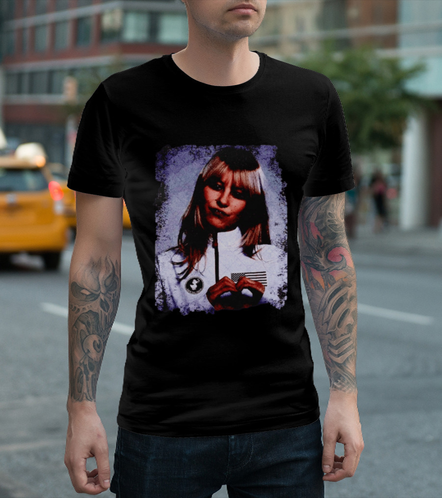 Alysa Liu Heart Hand Gesture USA Jacket T-Shirt