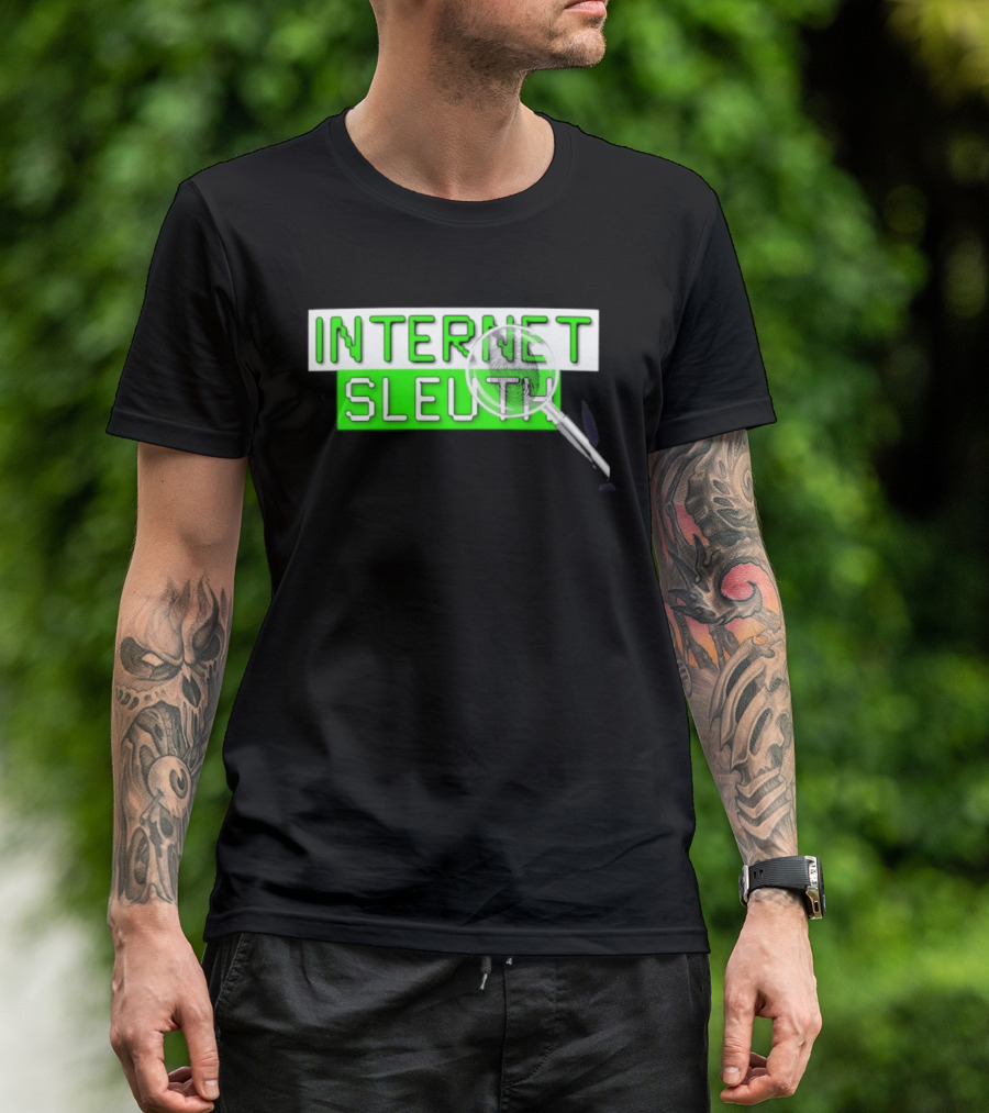 Internet Sleuth Magnifying Glass Green T-Shirt