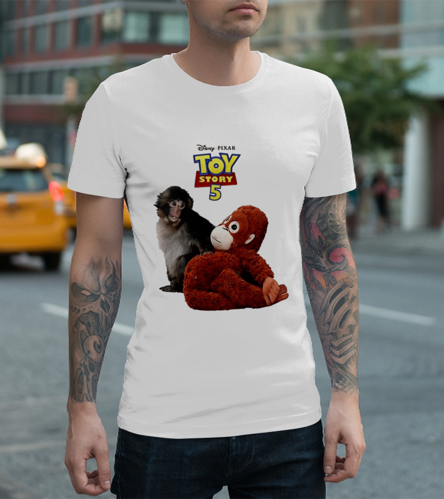 Disney Pixar Toy Story 5 Macaco Punch Stuffed Monkey T-Shirt