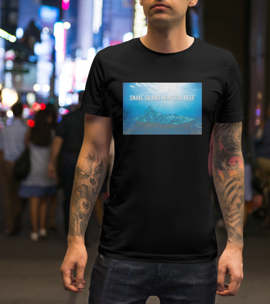 Snake Island Memorial Reef Submerged Ship Ocean Scene T-Shirt