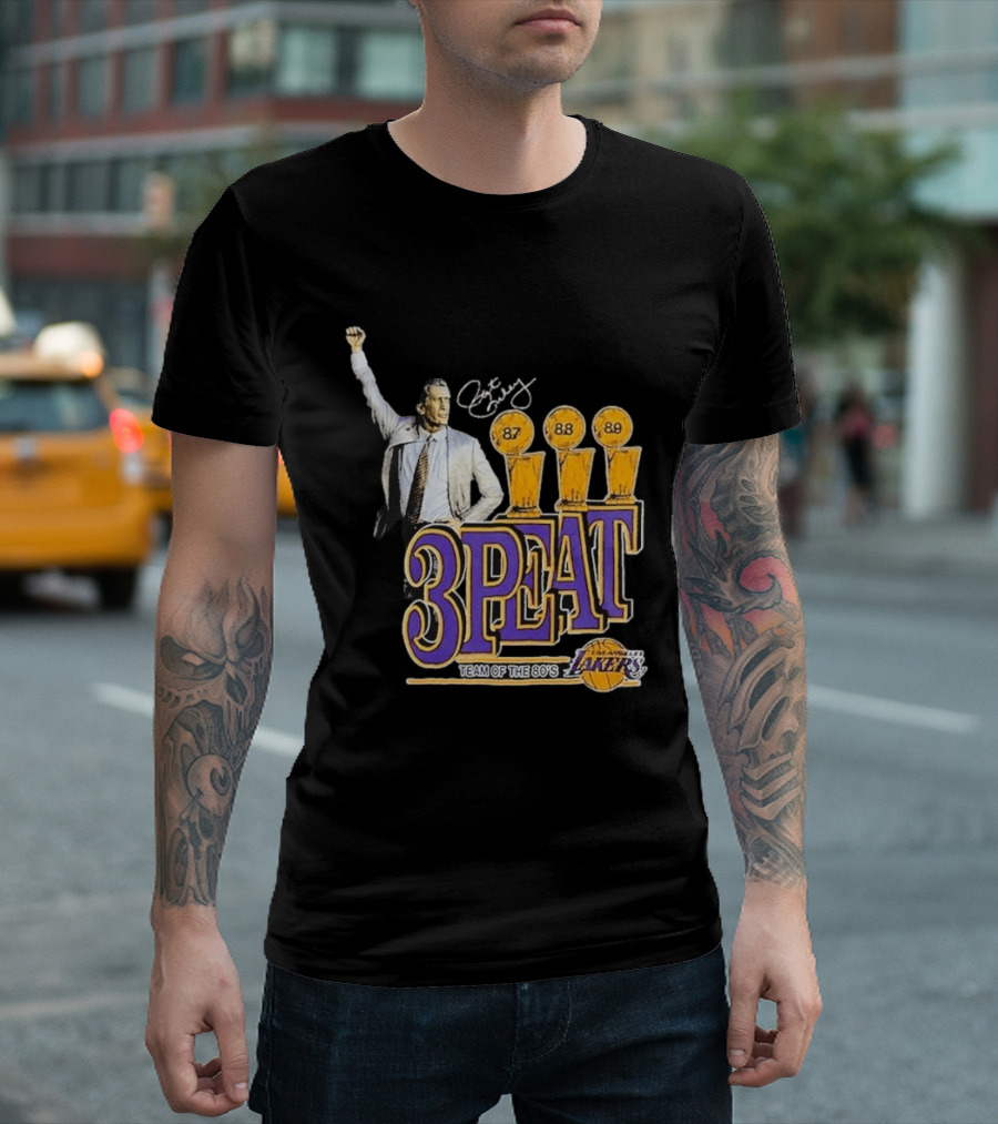 Los Angeles Lakers 3PEAT Team Of The 80's 87 88 89 Pat Riley T-Shirt