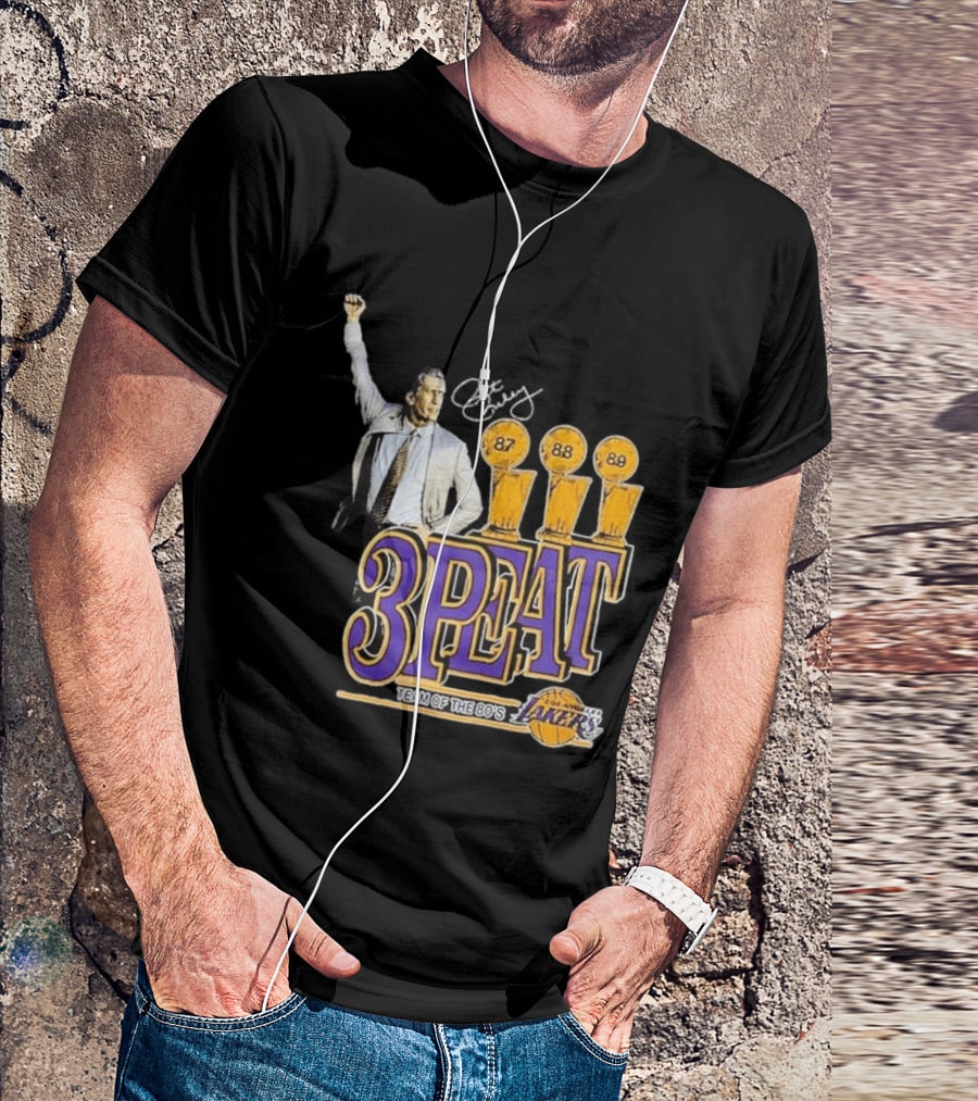 Los Angeles Lakers 3PEAT Team Of The 80's 87 88 89 Pat Riley T-Shirt