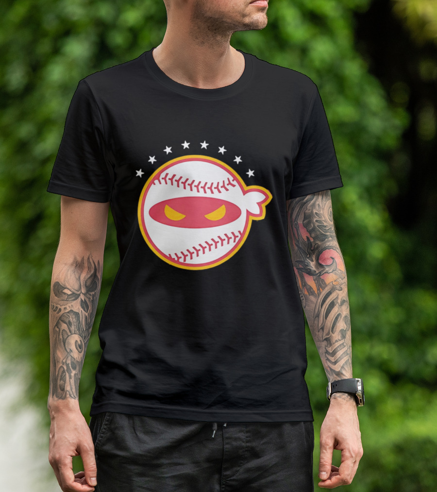 Venezuela Baseball Ninja Stars Pitching Ninja T-Shirt