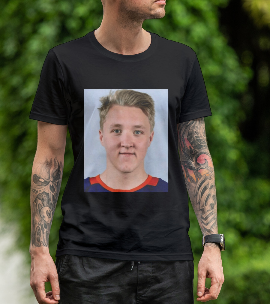 Simon Holmstrom New York Islanders Profile Player T-Shirt