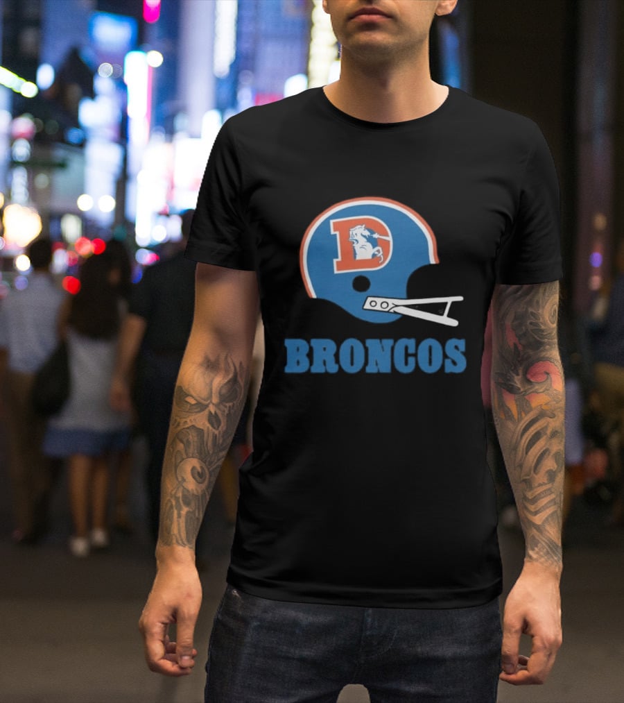Denver Broncos Retro Football Helmet Graphic Broncos T-Shirt
