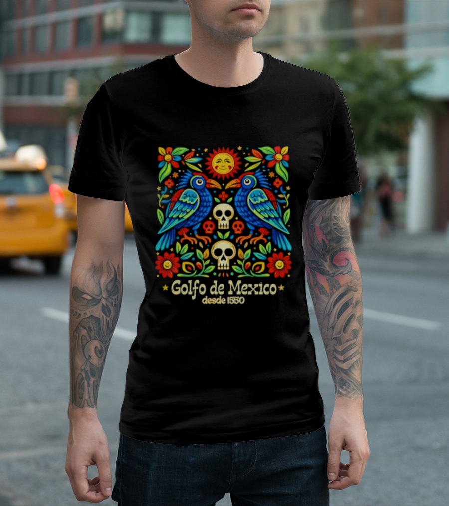 Golfo De Mexico Desde 1900 Colorful Birds And Skulls Floral T-Shirt