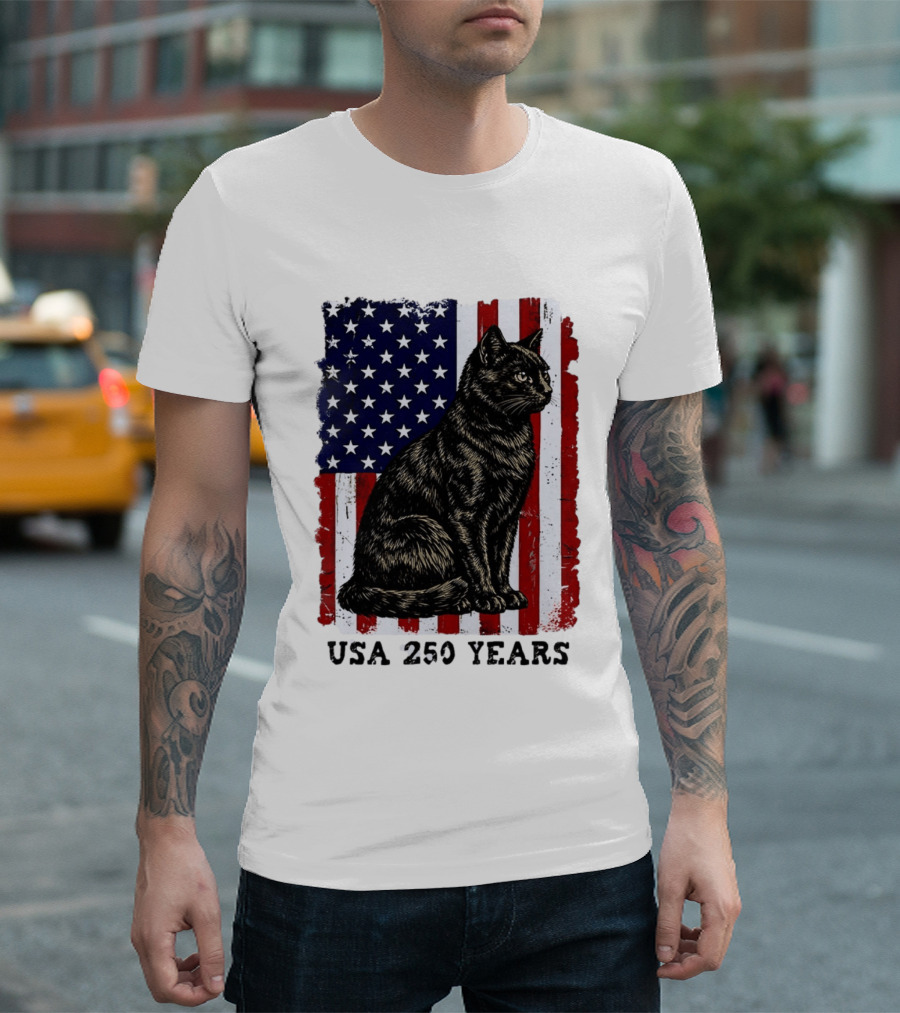 USA 250 Years Liberty Cat American Flag T-Shirt