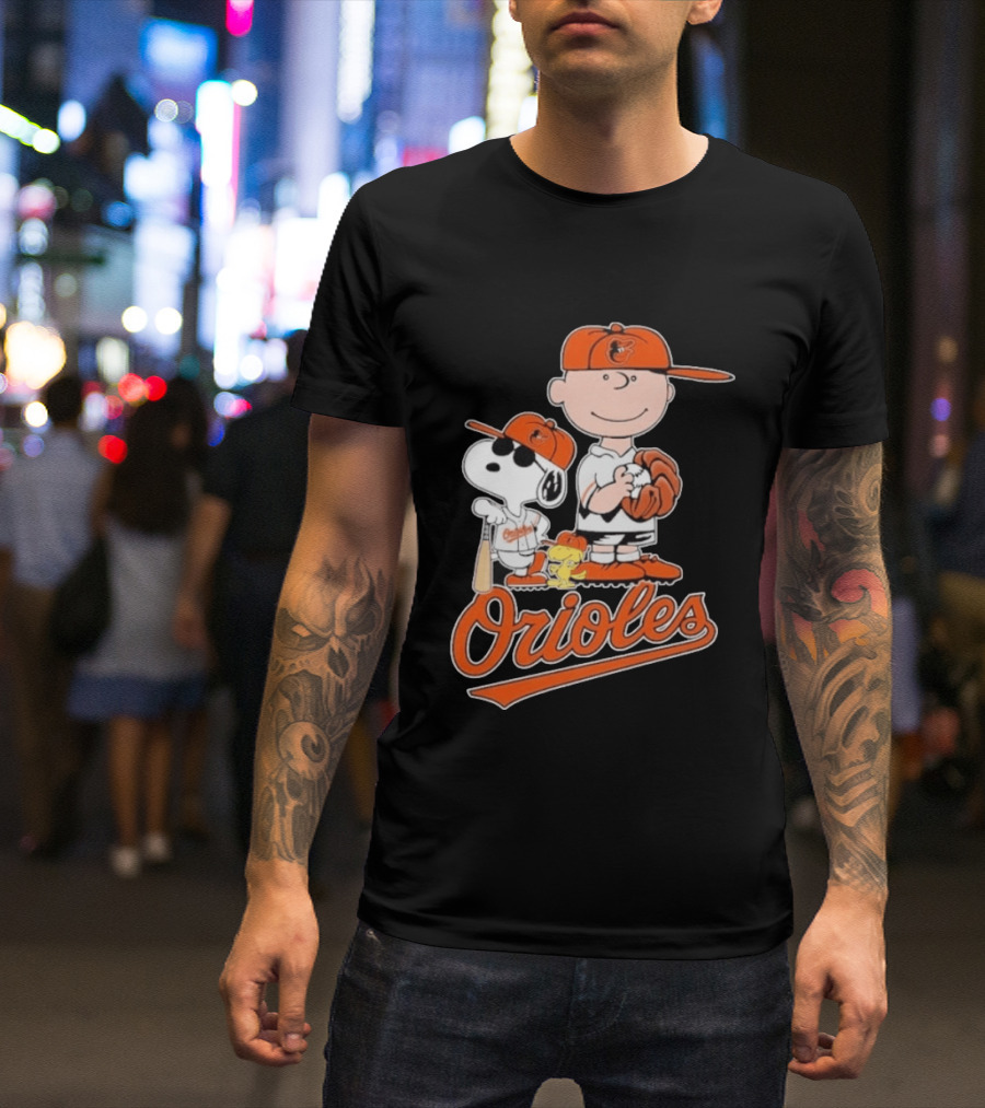 2026 Snoopy Charlie Brown Peanuts Baseball Orioles T-Shirt